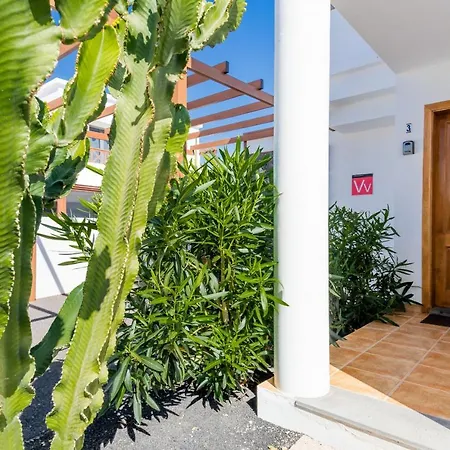 Verona Playa Blanca Villa *